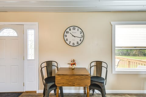 Serene Belgrade Hideaway with Fire Pit & Grill! House in Ozark Mountains