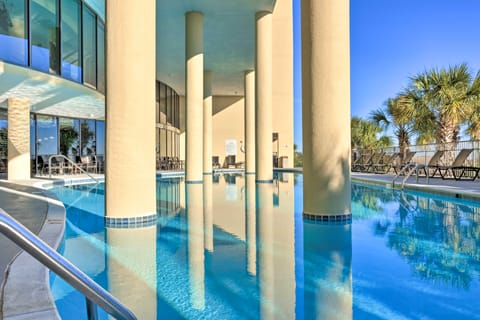 Dauphin Island Condo in Holiday Isle with Balcony! Apartment in Dauphin Island