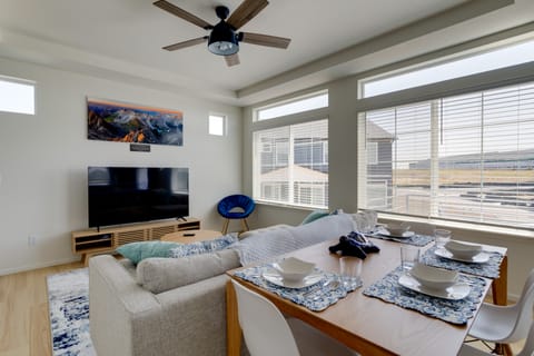 9 Mi to Airport: Pet-Friendly Aurora Home w/ Deck House in Aurora