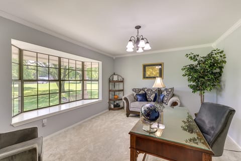 Expansive Fayetteville Retreat: 11 Mi to U of A! House in Arkansas