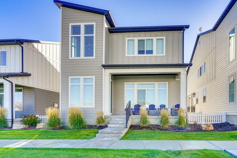 Pet-Friendly Utah Abode - Fireplace, Patio & Grill House in Heber City