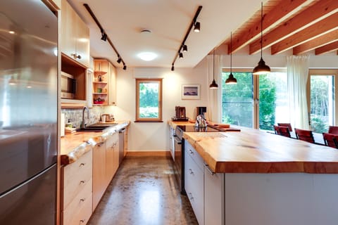 Acadia Home w/ Rooftop Deck - Close to Trails! House in Acadia National Park