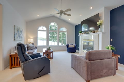 Private Dock + 4 Decks: Lake Ozark Retreat! House in Lake of the Ozarks