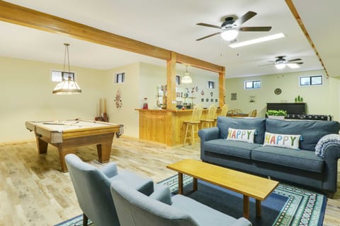 Spacious Murphy Home w/ Game Room + Fire Pit! House in Tennessee