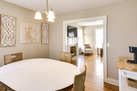 Charming Tullahoma Stay w/ Great Walkable Location House in Tennessee