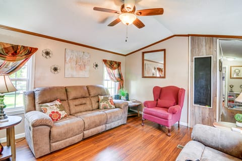 Pet-Friendly Corbin Vacation Rental ~ 4 Mi to Town House in Kentucky