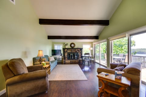 Lake-View Home at Margaritaville Resort! House in Lake of the Ozarks