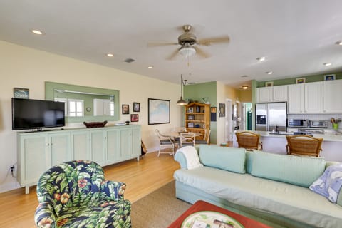 Florida Abode - Private Beach Access & Ocean Views Apartment in Florida