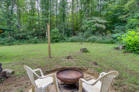 Serene Briceville Vacation Rental Cabin w/ Grill! House in Tennessee