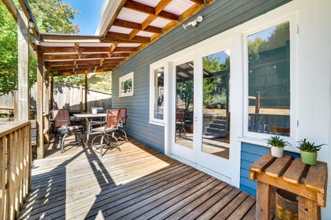 Historic Seattle Vacation Rental in Seward Park! House in Mercer Island