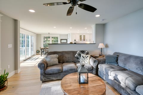 Lakefront Center Ossipee Home w/ Boat Dock! House in Ossipee Lake