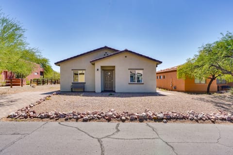 Tucson Vacation Rental w/ Community Pool! House in Tucson Estates