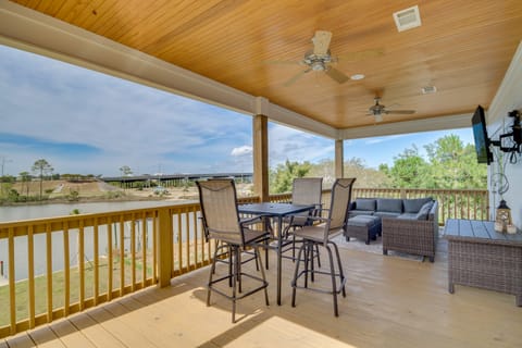 Waterfront Pass Christian Paradise: 1 Mi to Beach House in Pass Christian