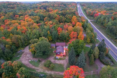 Hermantown Home w/ Decks, Grill & Hot Tub! House in Duluth
