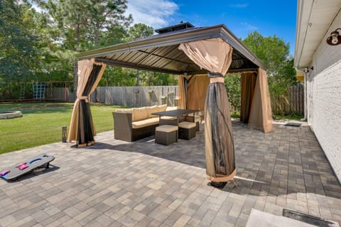 Destin Villa w/ Patio ~ 2 Mi to Miramar Beach! Villa in Miramar Beach