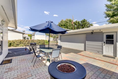 Hot Tub & Fire Pit: Serene Clifton Retreat! House in Colorado