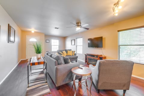 Private Yard & Patio: Fort Worth Family Home House in Fort Worth