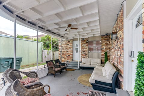 Steps to Sea! Family-Friendly Galveston Getaway Apartment in Galveston Island