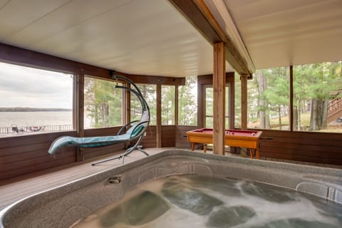 Pelican Lake House w/ Boat Dock and Sauna! House in Wisconsin