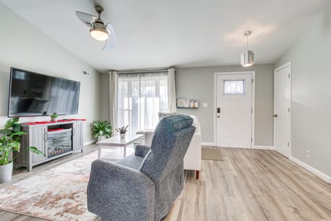 5 Mi to The USAF Museum: Dayton Home, Walk to Park House in Beavercreek