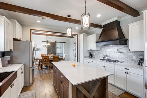 Crossville Home w/ Deck: Near Lake Tansi & Trails! House in Tennessee