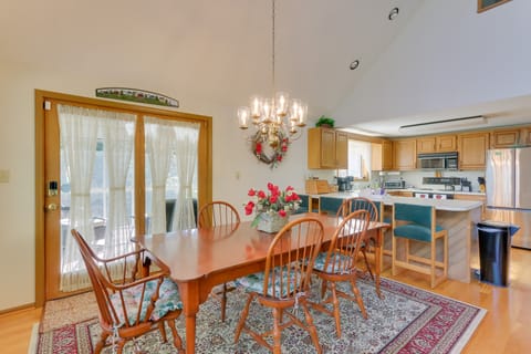 West Virginia Home w/ Deck on Golf Course House in Shenandoah Valley