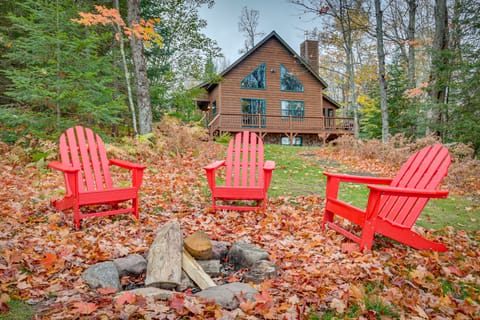 Lakefront Presque Isle Cabin w/ Private Dock House in Wisconsin