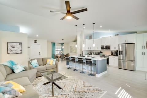 Palm Coast Home w/ Heated Pool: 3 Mi to Beach! House in Palm Coast