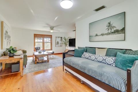 Mount Dora Home: Private Pool & Tropical Bar! House in Mount Dora