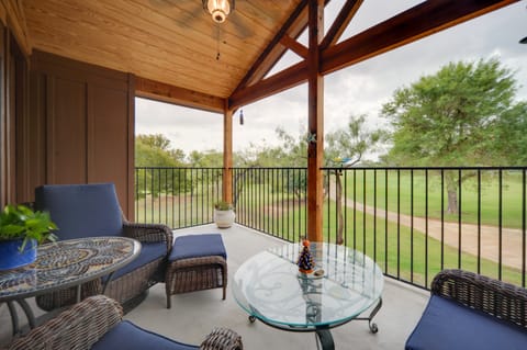 Horseshoe Bay Resort Home ~ 6 Mi to Lake LBJ! House in Lake Lyndon B Johnson