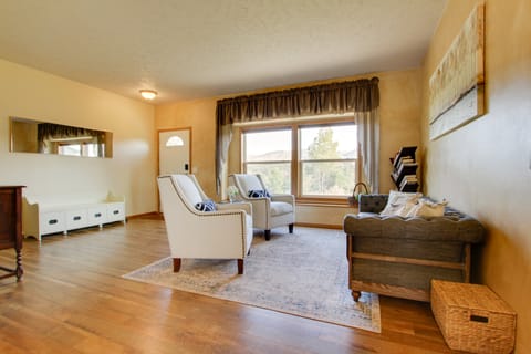 Spacious Canyon Ferry Lake House with Bar & Views! House in Canyon Ferry Lake