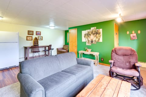 Walk to McQuade Harbor: Lake Superior Retreat Apartment in Duluth