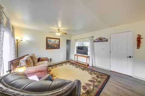 Charming Old Farmhouse in Libby: Pets Welcome! Cottage in Idaho