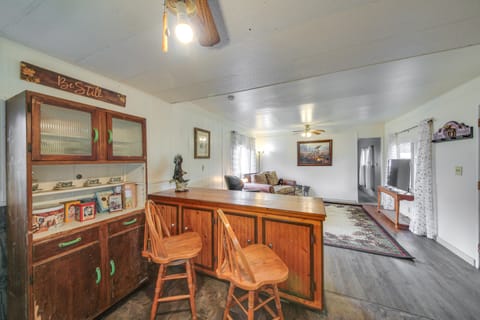 Charming Old Farmhouse in Libby: Pets Welcome! Cottage in Idaho