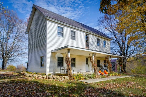 Spacious & Inviting Jackson Getaway w/ Fireplace! House in Ohio