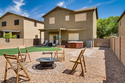 Cozy Tucson Getaway w/ Hot Tub: 4 Mi to Casino House in Arizona
