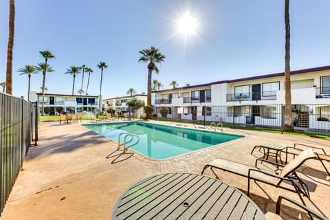 Pool Access! Family Retreat in Old Litchfield Park Apartment in Litchfield Park