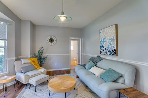 North Charleston Home Near Shopping & Dining! House in Goose Creek