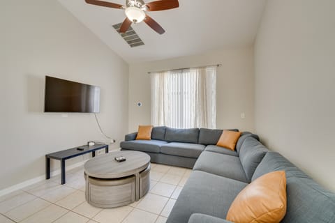 13 Mi to Animal Kingdom: Getaway w/ Patio! House in Four Corners