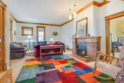 Eau Claire Retreat: Close to Campus & Dtwn! House in Eau Claire