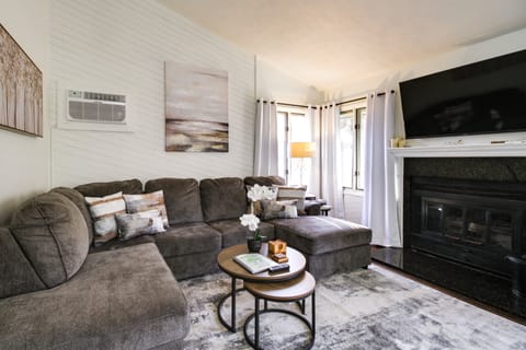 Wintergreen Ski Resort Condo w/ Golf Access! Apartment in Nelson County