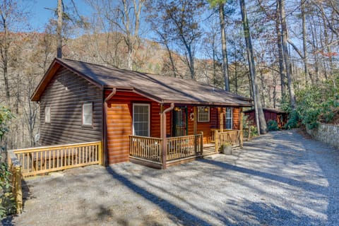 Mtn-View Waynesville Home Near Trout Stocked Creek House in Tennessee