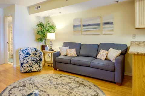 Walk to Ocean City Beach: Condo w/ Rooftop Deck Apartment in Ocean City