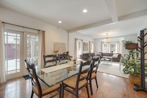 Peninsula Paradise - Walk to Hiking & Shopping! House in Ohio