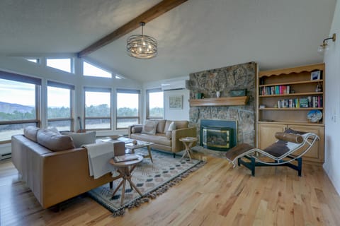 Spacious Hotchkiss Home w/ Stunning Mountain Views House in Colorado