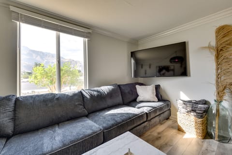 Private Patio, Community Perks: Palm Springs Condo Apartment in Palm Springs