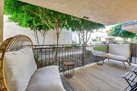 Private Patio, Community Perks: Palm Springs Condo Apartment in Palm Springs