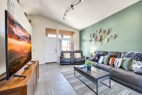 Near Superstition Hiking! Gold Canyon Home w/ Pool House in Gold Canyon