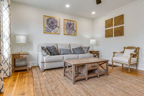 Chic Indianapolis Home w/ Patio < 2 Mi to Downtown House in Indianapolis