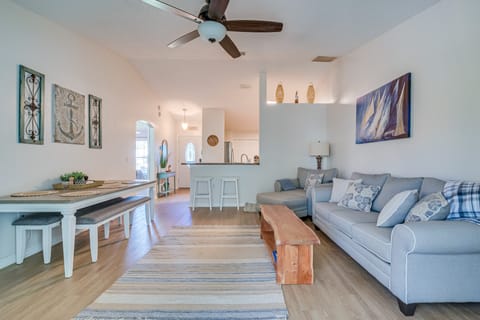 1 Mi to Golf: Citrus Springs Retreat w/ Fire Pit! House in Florida